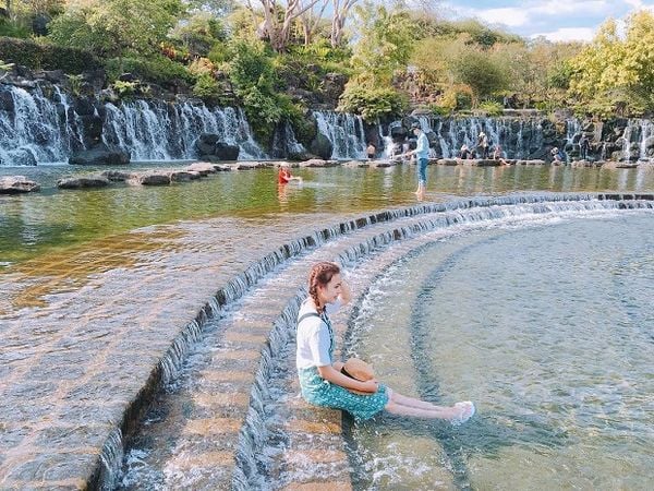 những địa điểm vui chơi ở sài gòn dịp lễ - Hình 3