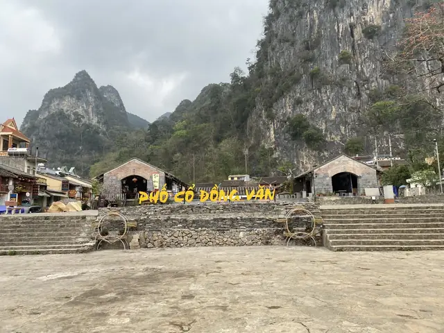 Phố Cổ Đồng Văn Hà Giang Là Gì? Tổng Tất Tần Tật Trải Nghiệm Du Khách