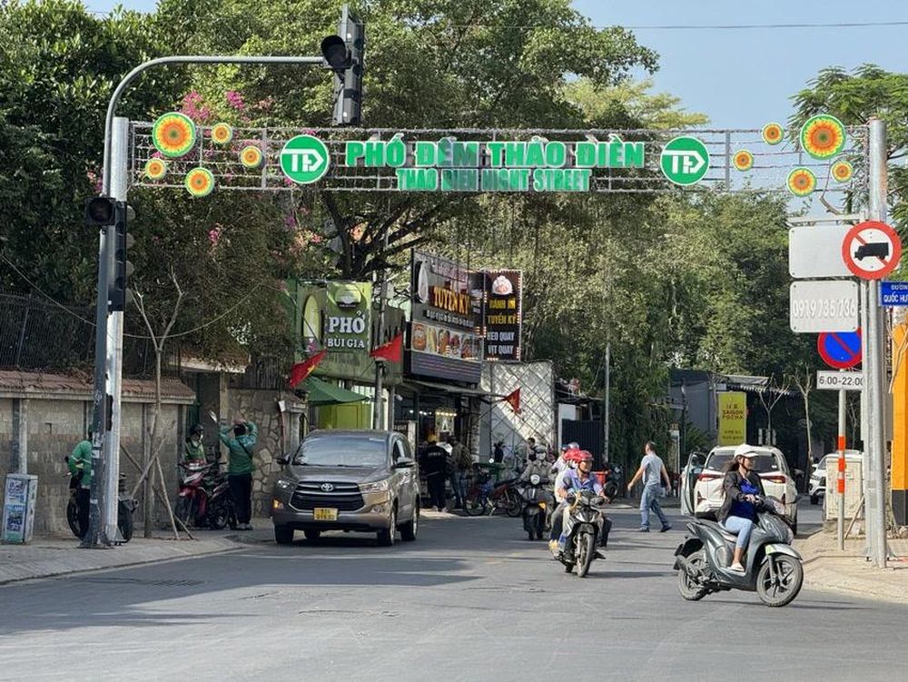 phố đêm thảo điền thủ đức