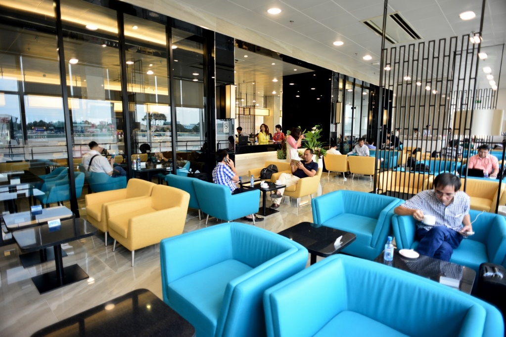 phòng chờ thương gia vietnam airlines - Hình 4