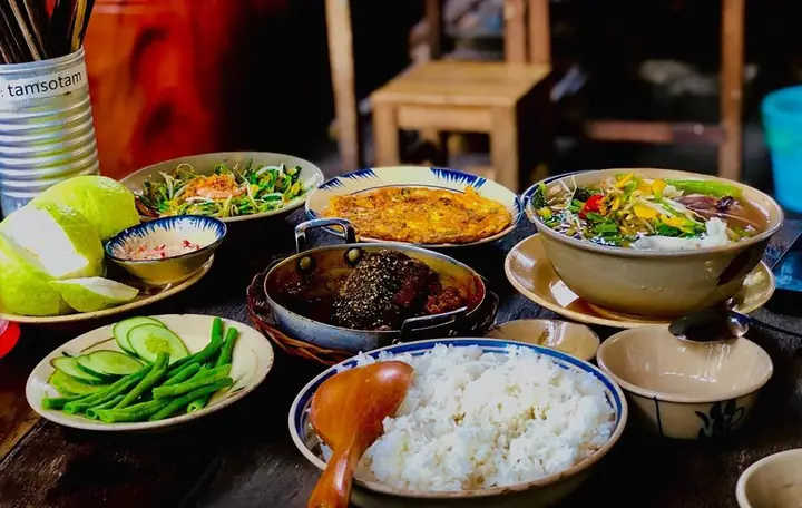 Top 15 Quán Ăn Ngon Cần Thơ: Đánh Giá Chi Tiết Và Bảng So Sánh Toàn Diện Top 15 Quán Ăn Ngon Cần Thơ: Đánh Giá Chi Tiết Và Bảng So Sánh Toàn Diện