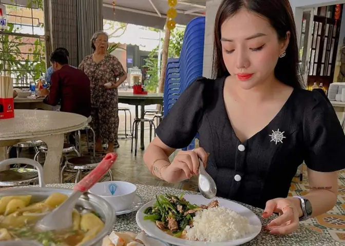 Top 9 Quán Ăn Ngon Ở Vũng Tàu: Địa Chỉ, Giá Cả Và Review Chi Tiết