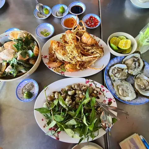 Top 9 Quán Ăn Ngon Ở Vũng Tàu: Địa Chỉ, Giá Cả Và Review Chi Tiết