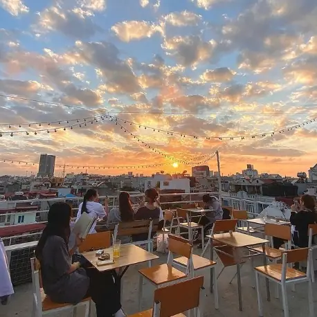 Top 10 Quán Cafe Đẹp Nhất Hải Phòng: Đánh Giá Chi Tiết Từ Không Gian Đến Trải Nghiệm Top 10 Quán Cafe Đẹp Nhất Hải Phòng: Đánh Giá Chi Tiết Từ Không Gian Đến Trải Nghiệm