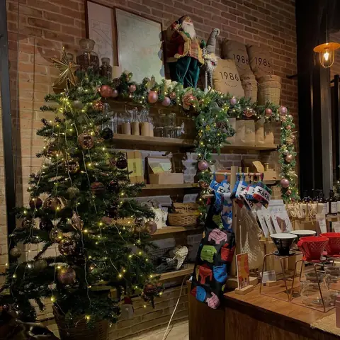 Top 10 Quán Cafe Đẹp Nhất Hải Phòng: Đánh Giá Chi Tiết Từ Không Gian Đến Trải Nghiệm Top 10 Quán Cafe Đẹp Nhất Hải Phòng: Đánh Giá Chi Tiết Từ Không Gian Đến Trải Nghiệm