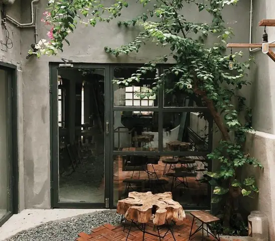 Top 20 Quán Cafe Đẹp Ở Nha Trang: Trải Nghiệm Đáng Nhớ Bên Biển