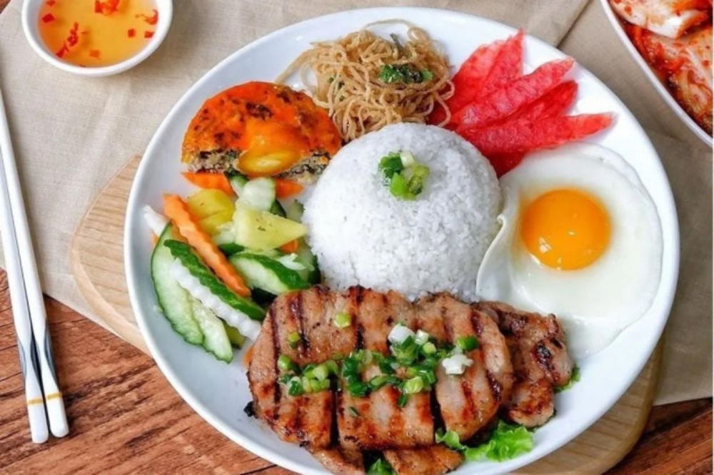 quán cơm tấm ngon gần đây - Hình 2
