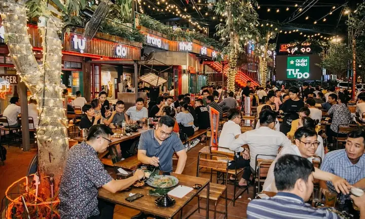 Top 10 Quán Nhậu Nổi Tiếng Hà Nội: Đánh Giá Chi Tiết & Gợi Ý Cho Từng Dịp Top 10 Quán Nhậu Nổi Tiếng Hà Nội: Đánh Giá Chi Tiết & Gợi Ý Cho Từng Dịp
