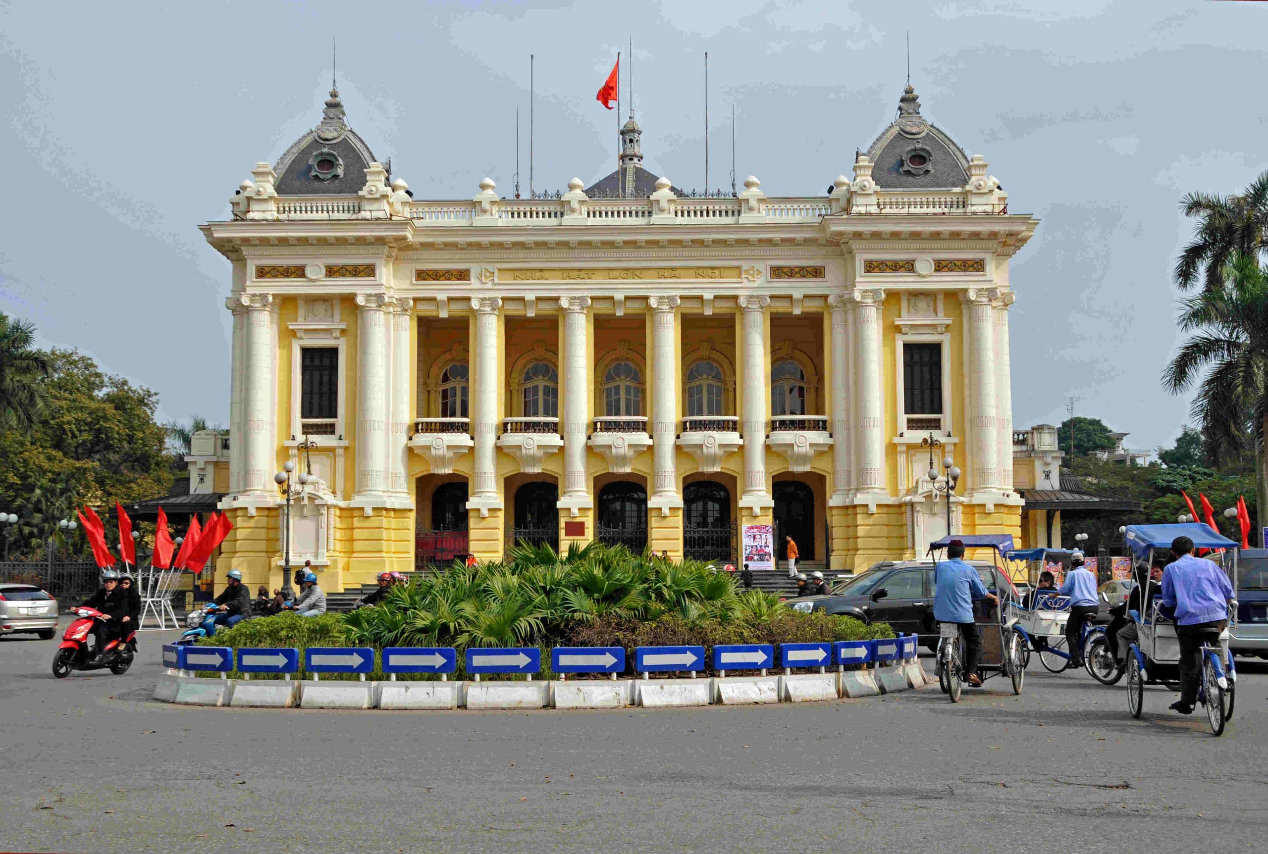 quảng trường nhà hát lớn hà nội - Hình 5