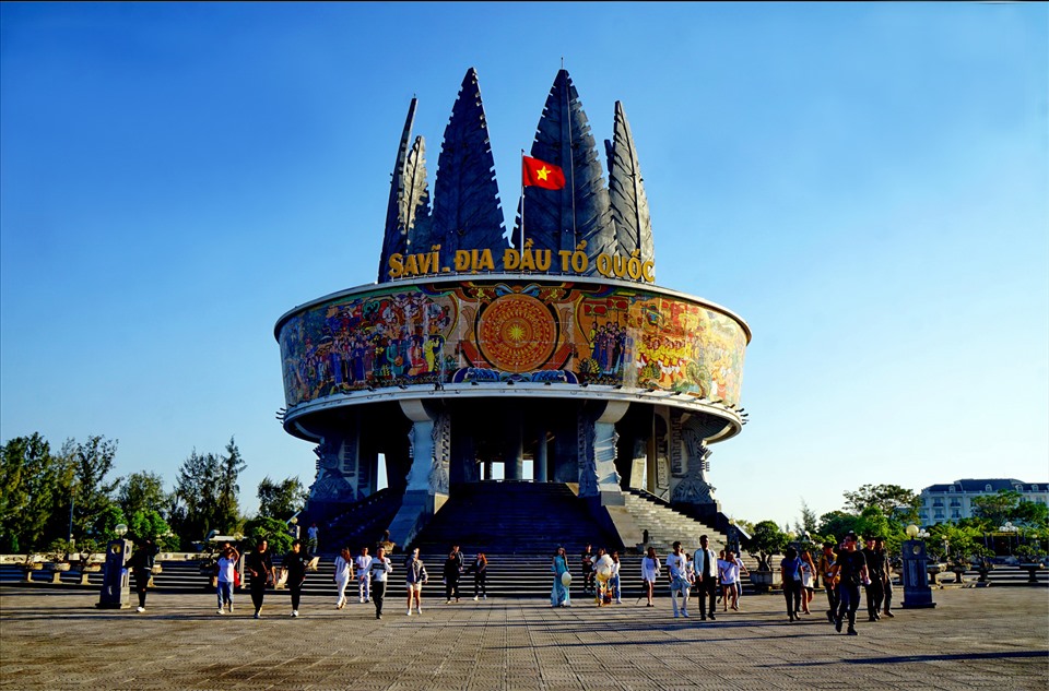 sa vĩ địa đầu tổ quốc - Hình 3