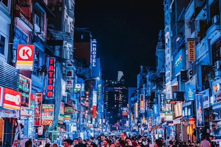 Sài Gòn Đi Đâu Chơi Về Đêm? Khám Phá 20 Địa Điểm Không Thể Bỏ Sài Gòn Đi Đâu Chơi Về Đêm? Khám Phá 20 Địa Điểm Không Thể Bỏ