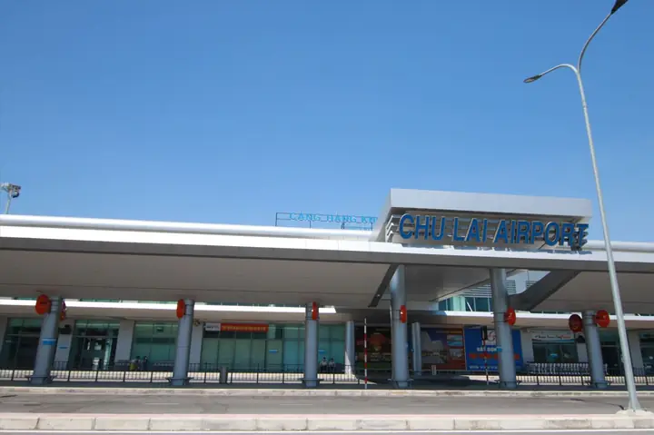 Đánh Giá Toàn Diện Sân Bay Chu Lai: Hướng Dẫn Di Chuyển & Kinh Nghiệm Thực Tế Đánh Giá Toàn Diện Sân Bay Chu Lai: Hướng Dẫn Di Chuyển & Kinh Nghiệm Thực Tế