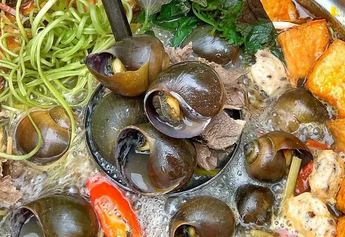 Số 25 Ngõ 59 Láng Hạ: Trải Nghiệm Ẩm Thực Và Văn Hóa Tại Khu Phố Cổ Hà Nội