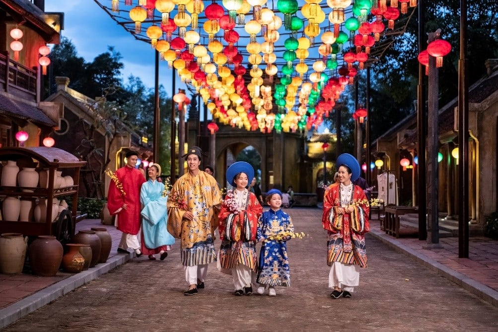 tet is the biggest festival in vietnam - Hình 4
