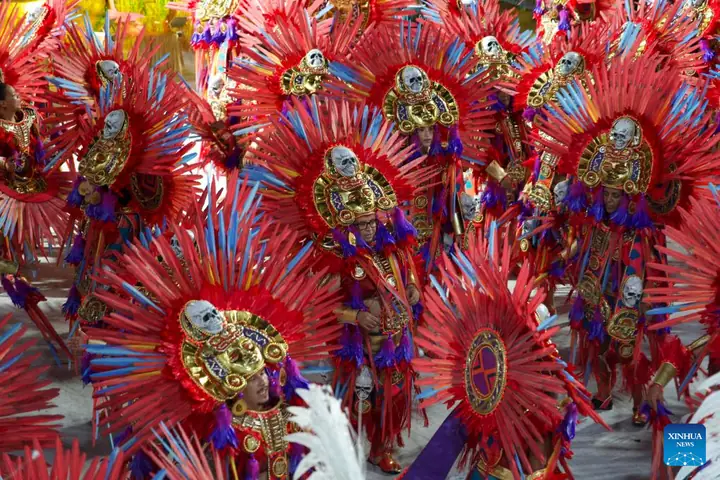 Carnaval Rio De Janeiro: Cẩm Nang Trải Nghiệm Lễ Hội Sôi Động Nhất Hành Tinh Carnaval Rio De Janeiro: Cẩm Nang Trải Nghiệm Lễ Hội Sôi Động Nhất Hành Tinh