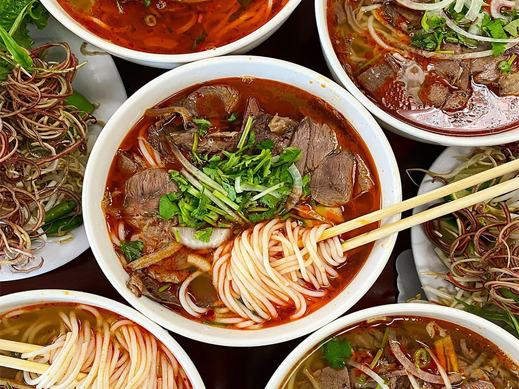 thuyết minh về bún bò huế - Hình 5