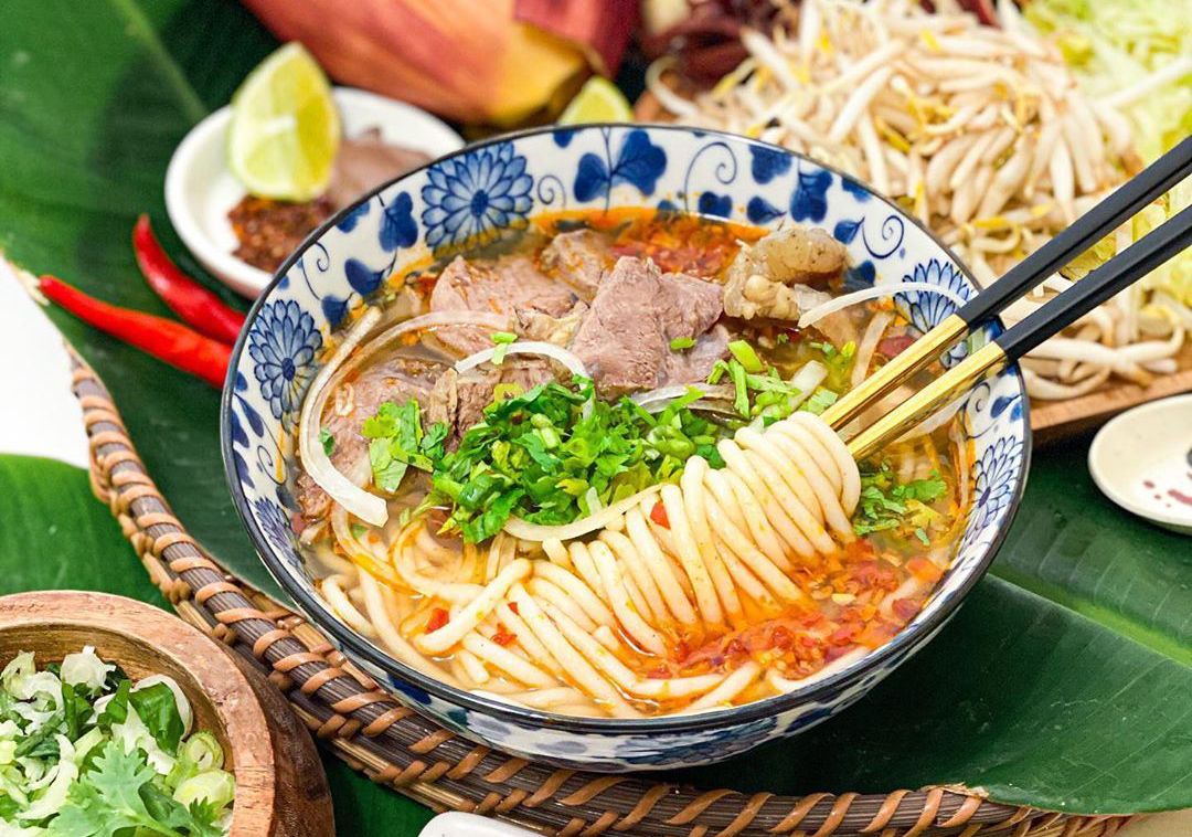 thuyết minh về bún bò huế