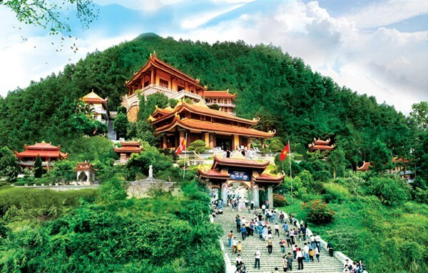 trúc lâm yên tử zen monastery