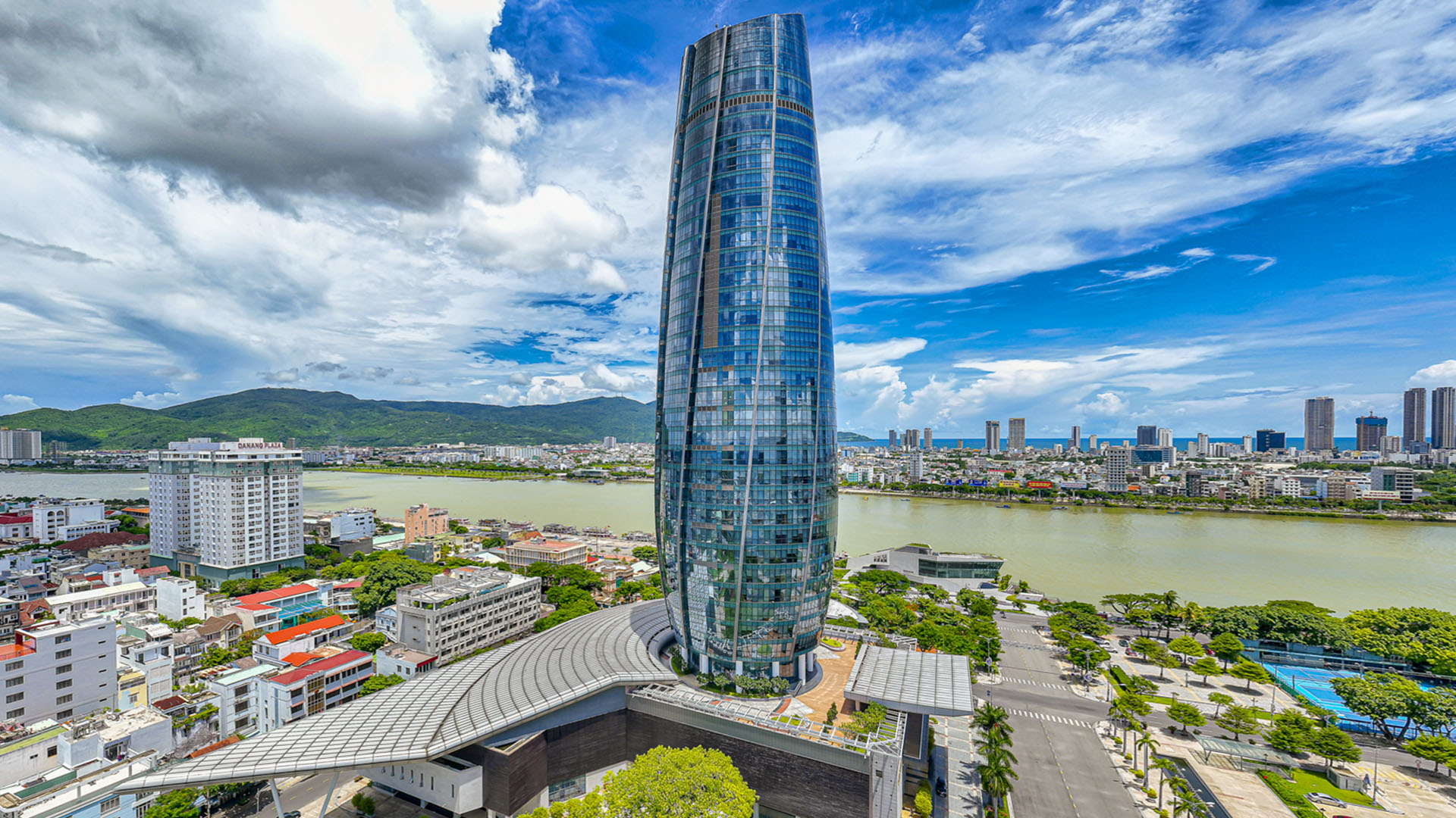 trung tâm đà nẵng ở đâu