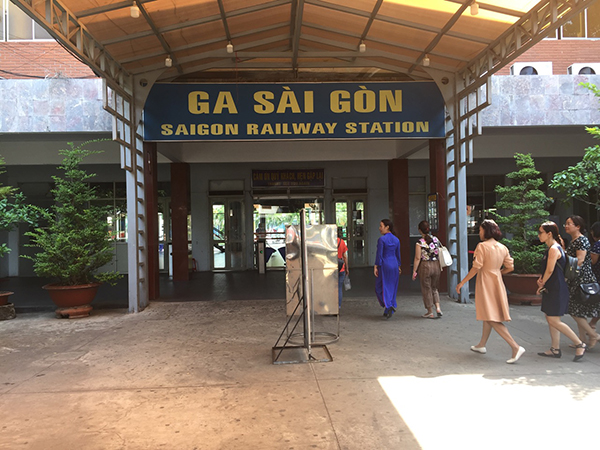 vetau com vn ga sai gon - Hình 3