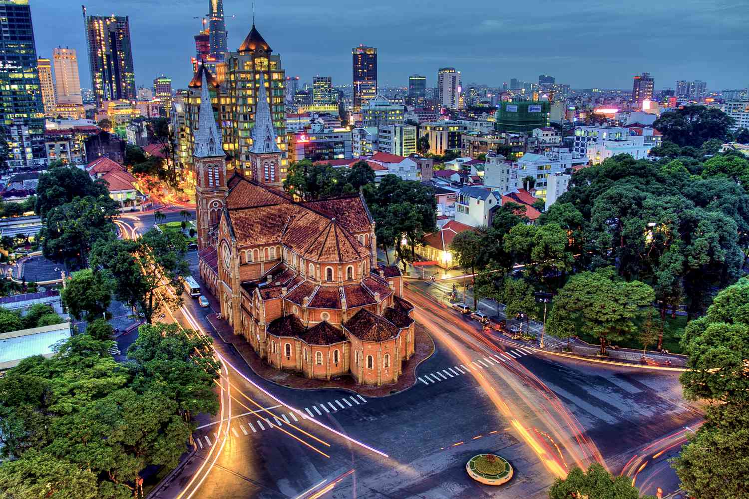 visit ho chi minh city vietnam - Hình 2