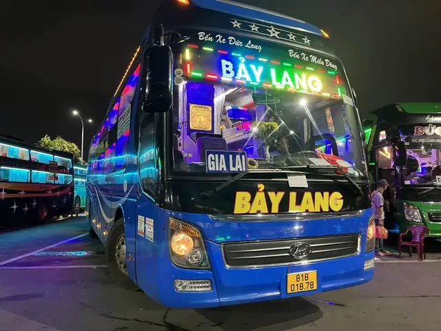 Xe Máy Đi Sài Gòn: Đánh Giá Chi Tiết Ưu Nhược Điểm Và Mẹo An Toàn