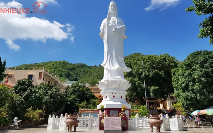12 Cảnh Chùa Ở Vũng Tàu: Tổng Hợp Và Hướng Dẫn Khám Phá 12 Cảnh Chùa Ở Vũng Tàu: Tổng Hợp Và Hướng Dẫn Khám Phá