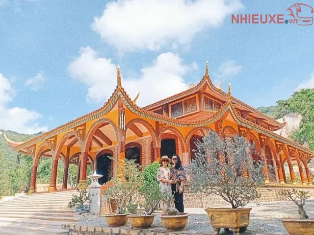 12 Cảnh Chùa Ở Vũng Tàu: Tổng Hợp Và Hướng Dẫn Khám Phá