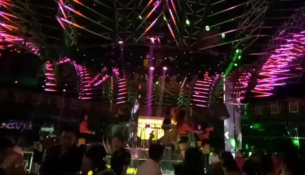 Hướng Dẫn Đặt Chỗ Và Khám Phá Xpose Beer Club Tại Quận 6