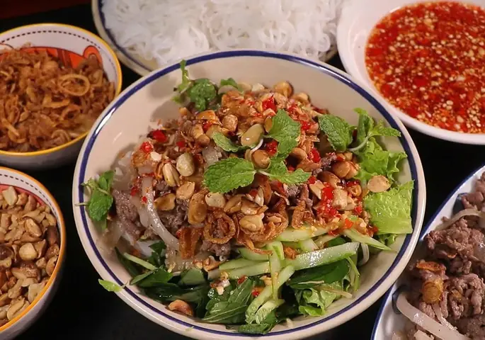 Đánh Giá Chi Tiết Quán Bà Bà Bún Bò Nam Bộ: Trải Nghiệm Hương Vị Đậm Chất Miền Tây