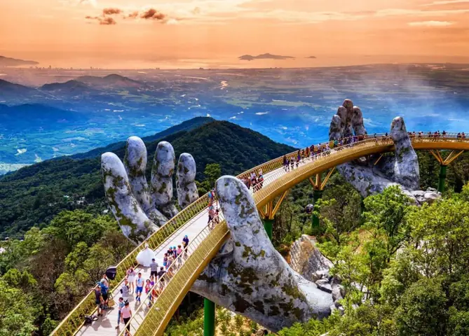 Khám Phá Những Gì Bà Nà Hills Có Cho Du Khách Khám Phá Những Gì Bà Nà Hills Có Cho Du Khách