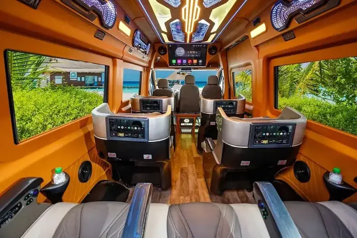Bà Rịa Vũng Tàu: Cẩm Nang Du Lịch Toàn Diện Miền Biển Đông Nam Bộ