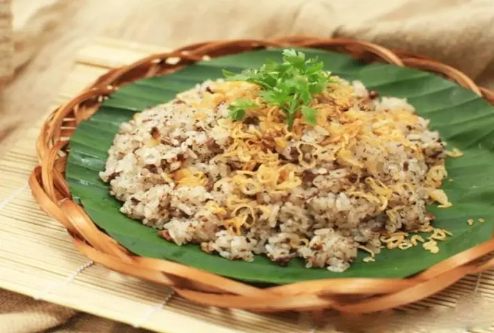 Đặc Sản Bắc Giang: Cẩm Nang 10 Món Ăn & Trái Cây Đặc Trưng