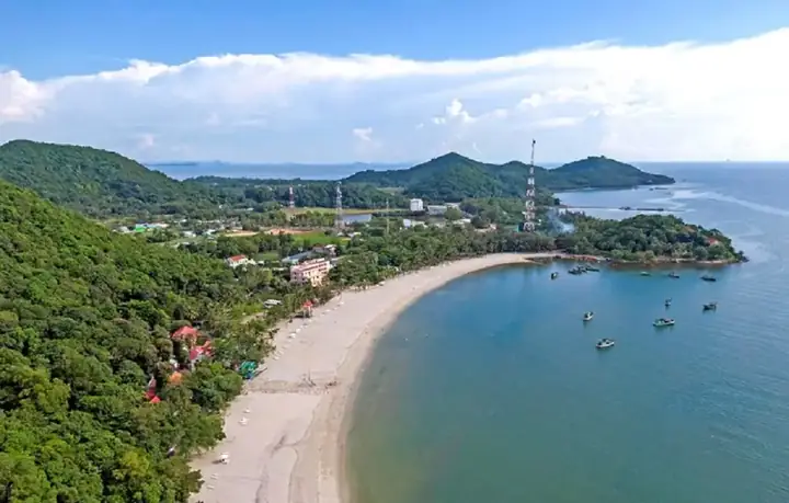 Bãi Biển Cát Trắng Hà Tiên: Khám Phá Thiên Đường Biển Mới Của Tây Nam Bộ Bãi Biển Cát Trắng Hà Tiên: Khám Phá Thiên Đường Biển Mới Của Tây Nam Bộ