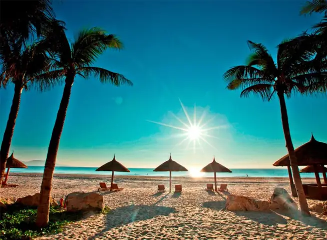 Bãi Biển Đẹp Nhất Nha Trang: Top 5 Điểm Đến Tuyệt Vời