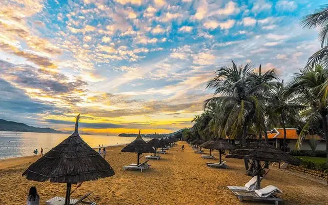 Bãi Biển Đẹp Nhất Nha Trang: Top 5 Điểm Đến Tuyệt Vời