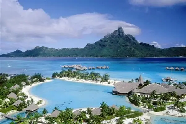 Bãi Biển Đồ Sơn – Hướng Dẫn Chi Tiết Khám Phá Điểm Đến Hấp Dẫn Ở Hải Phòng