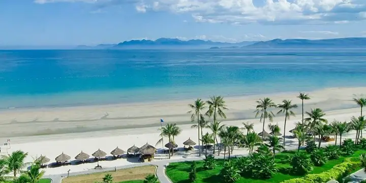 Bãi Biển Tuy Hòa Phú Yên: Điểm Đến Lý Tưởng Cho Kỳ Nghỉ Sang Trọng Gần Biển Bãi Biển Tuy Hòa Phú Yên: Điểm Đến Lý Tưởng Cho Kỳ Nghỉ Sang Trọng Gần Biển