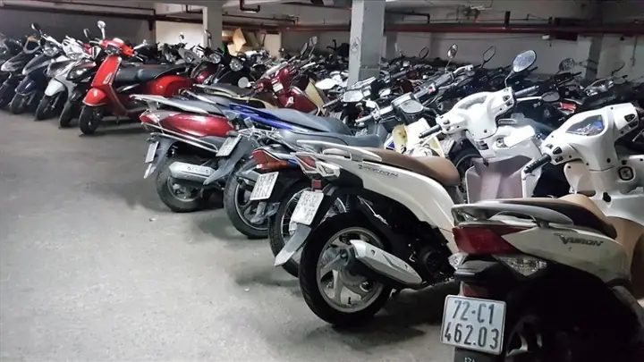 Tp.hcm: Địa Chỉ Bãi Giữ Xe Máy 24/24 Gần Đây