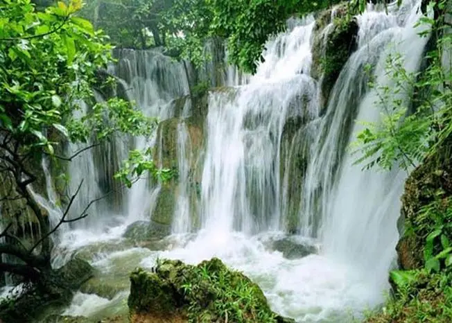 Bài Hát Về Thác Cam Ly Là Gì? Nguồn Gốc Và Ý Nghĩa Văn Hóa Bài Hát Về Thác Cam Ly Là Gì? Nguồn Gốc Và Ý Nghĩa Văn Hóa