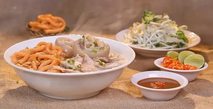 Khám Phá Bánh Canh Bến Có: Nguồn Gốc, Địa Chỉ, Giá & Cách Ăn Khám Phá Bánh Canh Bến Có: Nguồn Gốc, Địa Chỉ, Giá & Cách Ăn