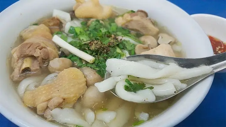 Khám Phá Bánh Canh Bột Xắt Bến Tre: Địa Chỉ, Giá Và Cách Ăn