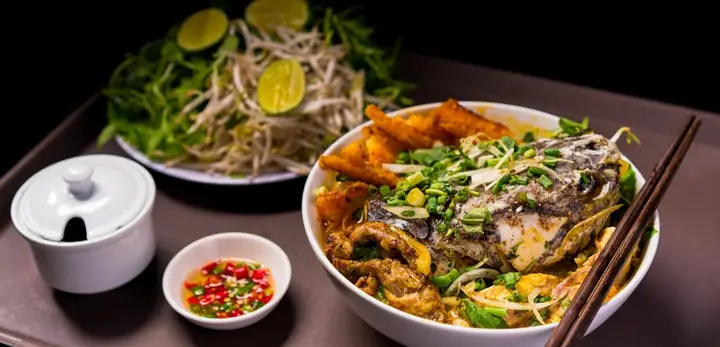 Khám Phá Bánh Canh Cá Lóc Chú La – Hương Vị Đặc Trưng Đà Lạt Khám Phá Bánh Canh Cá Lóc Chú La – Hương Vị Đặc Trưng Đà Lạt