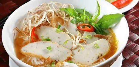 Bánh Canh Chả Cá Phan Thiết: Cẩm Nang Khám Phá Món Ăn Đặc Trưng Bánh Canh Chả Cá Phan Thiết: Cẩm Nang Khám Phá Món Ăn Đặc Trưng