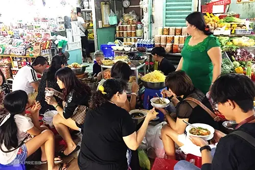 Khám Phá 8 Quán Bánh Canh Cua Ngon Nhất Ở Chợ Bến Thành Khám Phá 8 Quán Bánh Canh Cua Ngon Nhất Ở Chợ Bến Thành