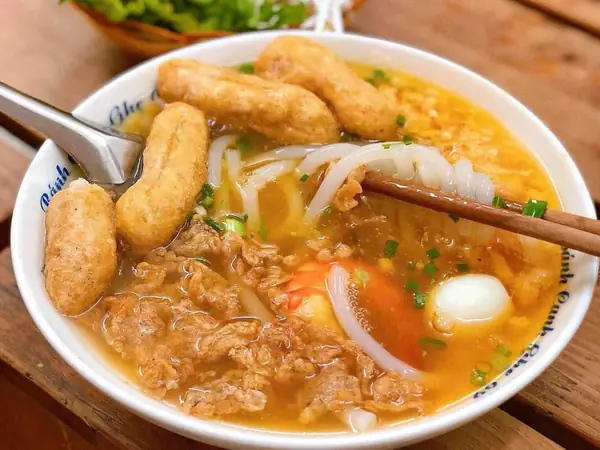 Bánh Canh Ghẹ 69: Địa Chỉ, Giá & Review Chi Tiết