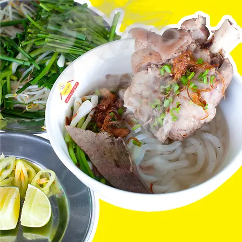 Bánh Canh Giò Heo Bà Rịa: Review Chi Tiết Quán Long Hương – Điểm Đến Không Thể Bỏ Quên