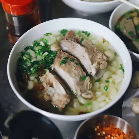 Bánh Canh Sườn Cây Quận 5: Top 5 Quán Ngon Nhất Đánh Giá Khách Quan