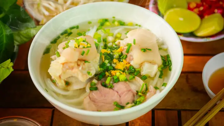 Khám Phá Bánh Canh Trảng Bàng – Hướng Dẫn Cho Yêu Ẩm Thực