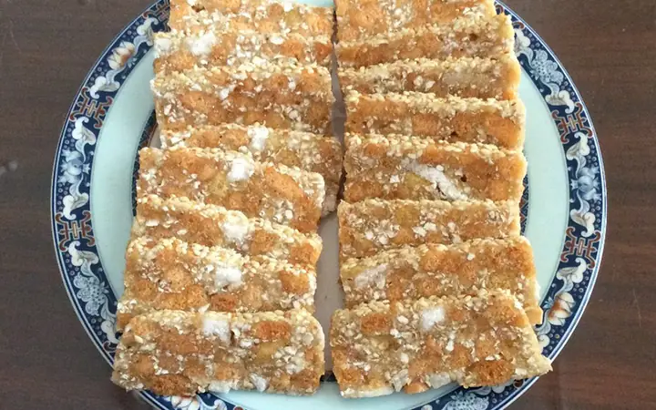 Bánh Cáy Đặc Sản Thái Bình: Hương Vị Truyền Thống Đáng Trải Nghiệm